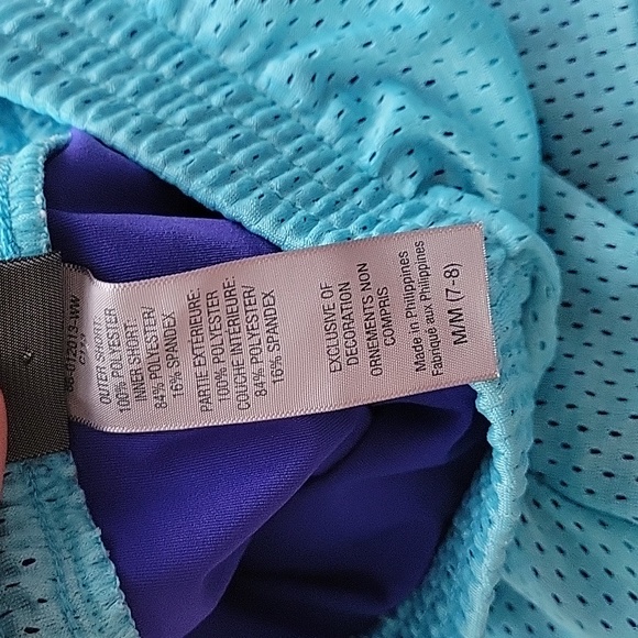 athletic shorts - Picture 4 of 4